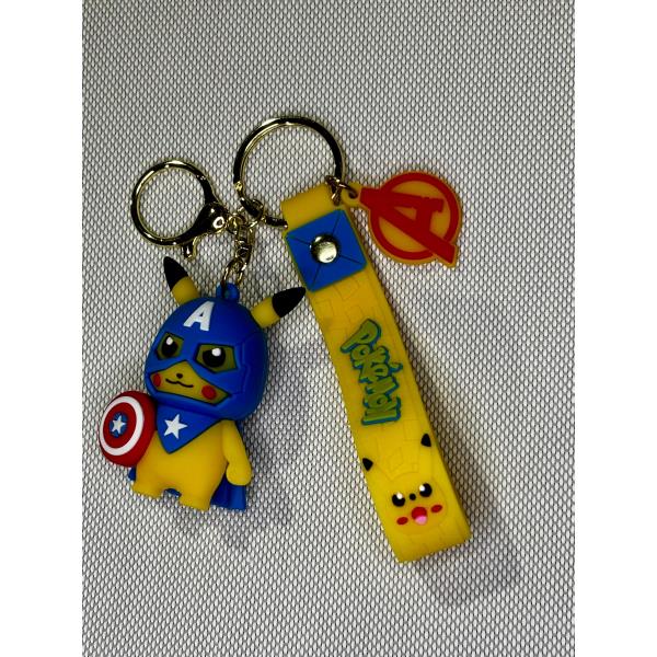 LLAVERO GOMA POKEMON DISFRAZADO DE CAPITAN AMERICA #01