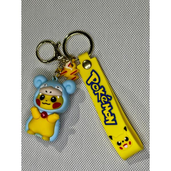LLAVERO GOMA POKEMON PIKACHU DISFRAZADO #05