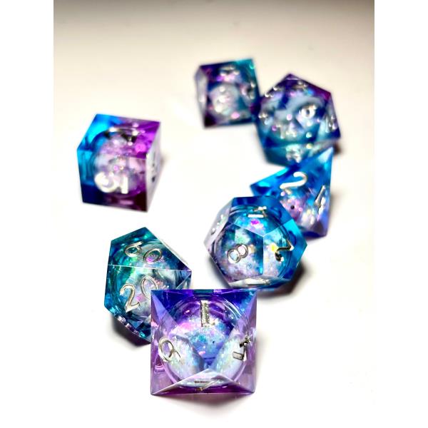 SET 7 DADOS ROL DE RESINA CON NUCLEO LIQUIDO #03