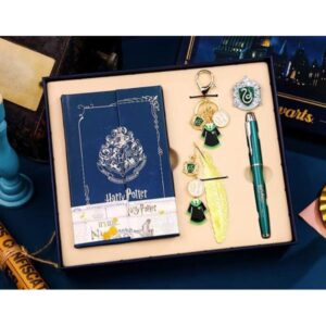 CUADERNO HARRY POTTER  + BOLIGRAFO + MARCA PAGINAS CON FORMA DE PLUMA SLYTHERIN