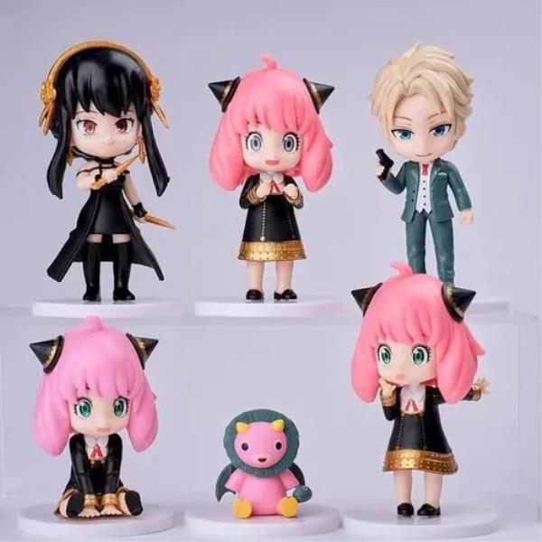 GASHAPONES SPY FAMILY 6PCS SIZE 5 CM