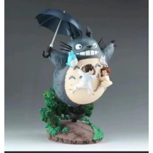 FIGURA MI VECINO TOTORO - MEI - SATSUKI CON CAJA