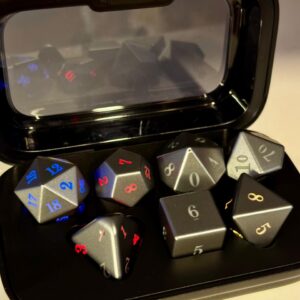 JUEGO DE 7 DADOS POLIEDRICOS CON LUZ LED RECARGABLES USB #04