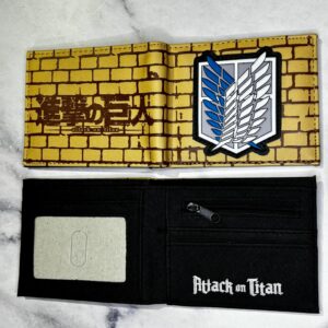 BILLETERA ATTACK ON TITAN LEGION CUERO SINTETICO