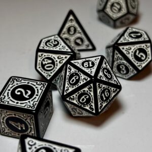 SET 7 DADOS ROL ESPECIALES #05 BLANCO & NEGRO